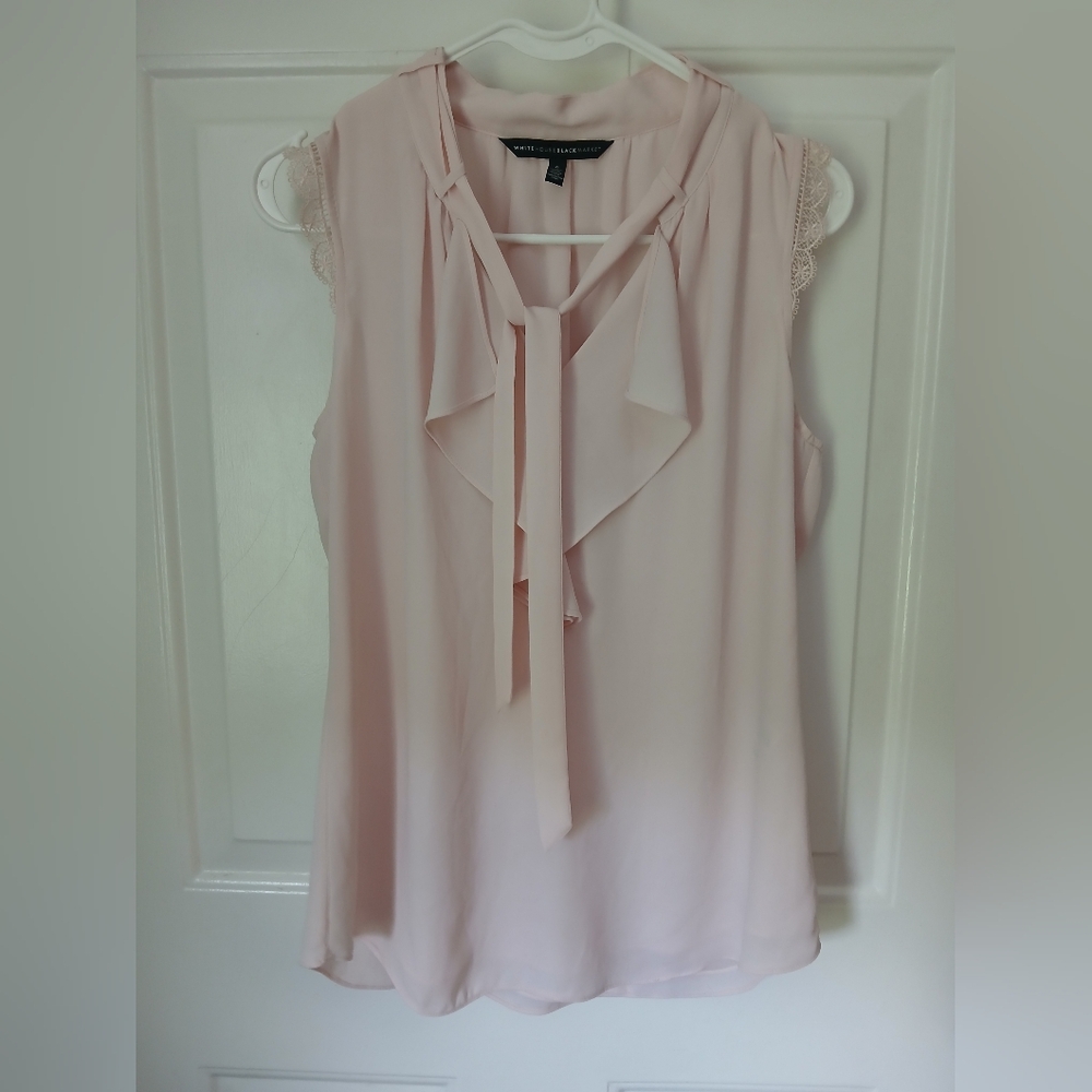 White House Black Market Light Pink Sleeveless Relaxed Blouse